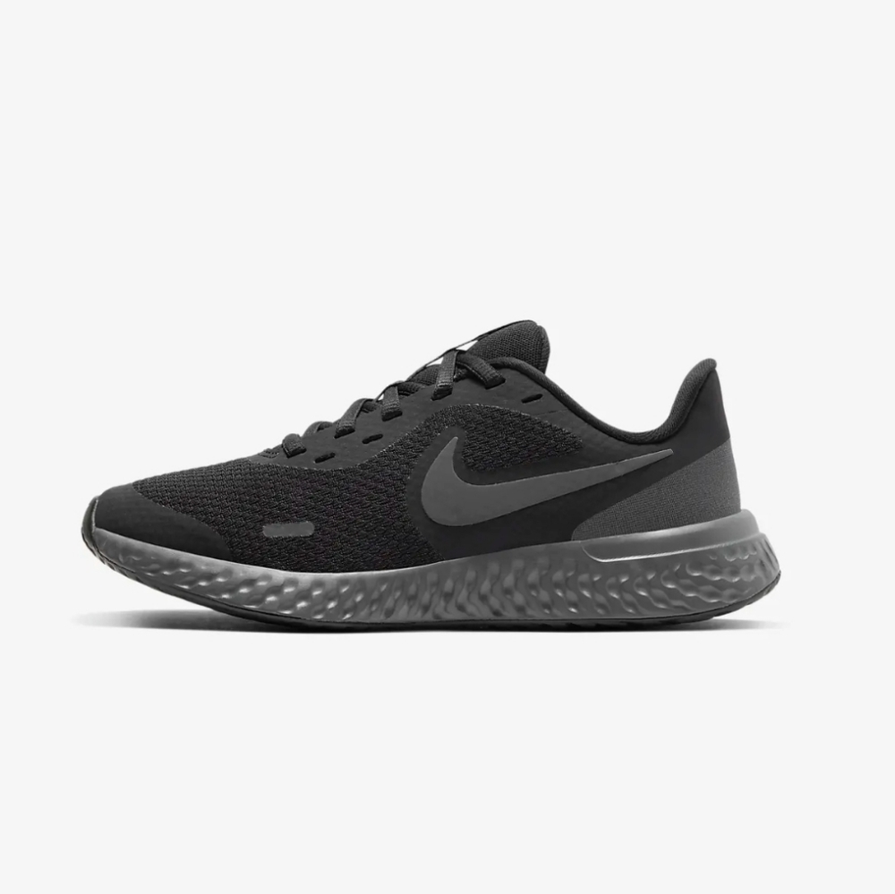 Nike Revolution 5 Big Kids' Road Running Shoes